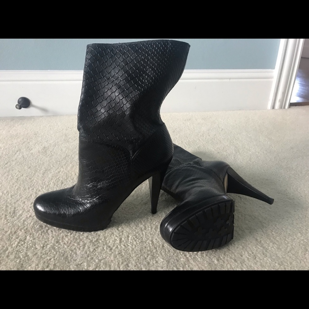 Cole Haan Nike Air low rise boots, worn once!